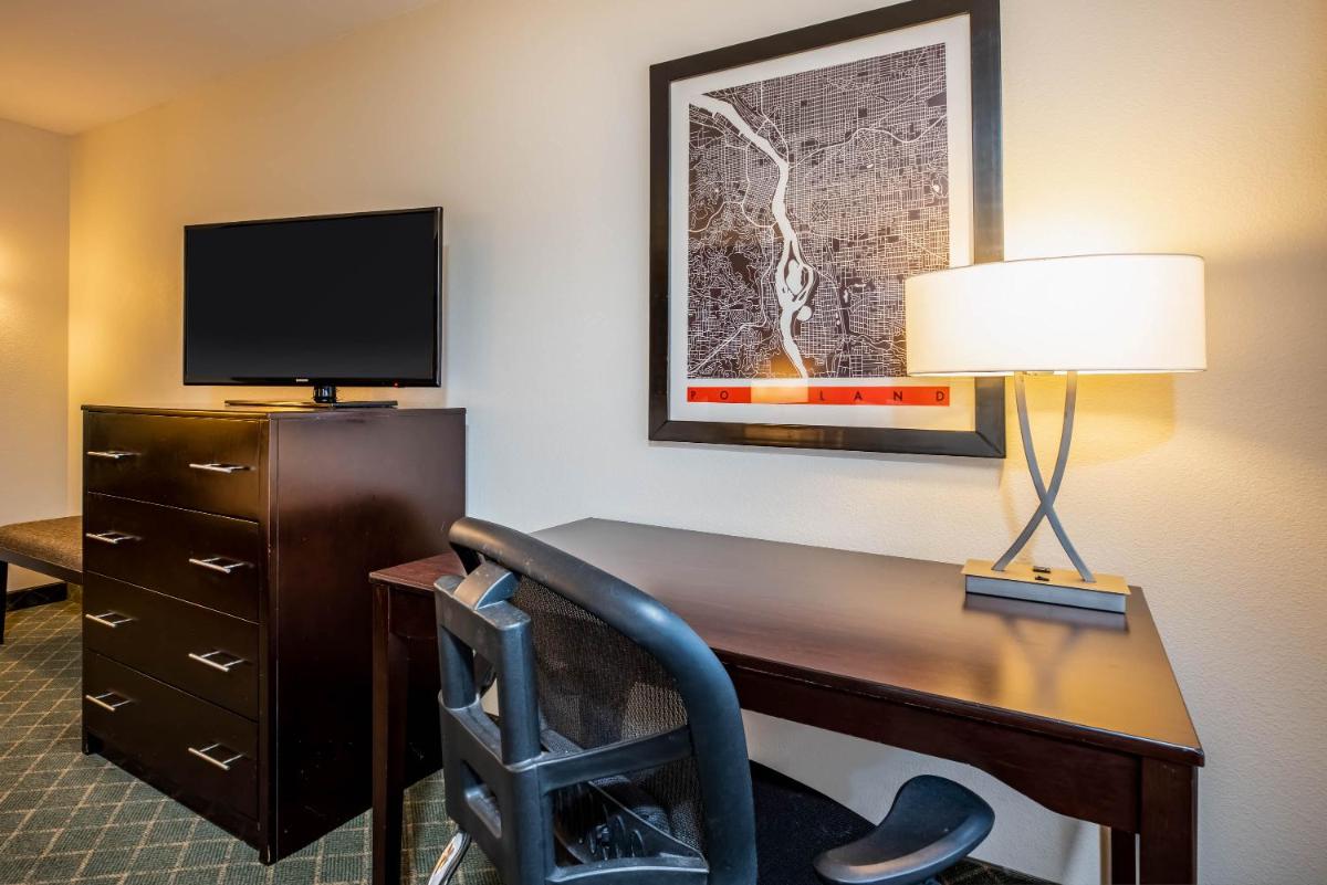 La Quinta by Wyndham Portland Airport - image 5