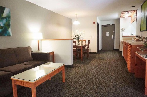 Radisson Hotel Portland Airport - image 20