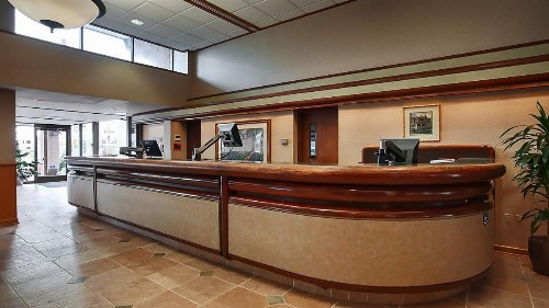 University Place Hotel and Conference Center - image 18