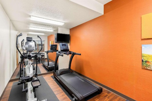Comfort Suites Portland Airport - image 21