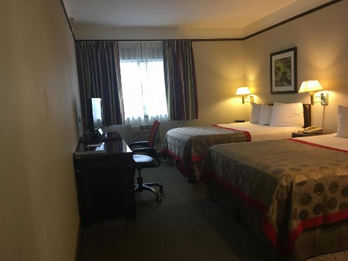 Ramada by Wyndham Portland Airport - image 10