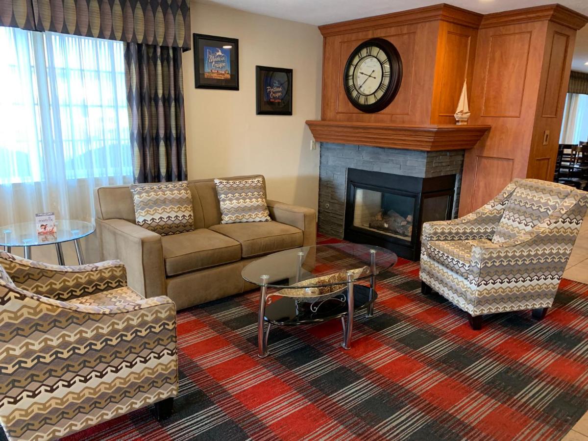 Ramada by Wyndham Portland - image 2