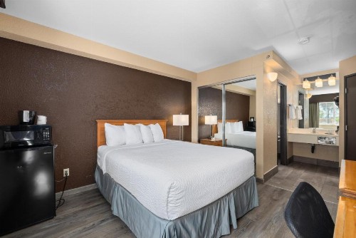 Ramada by Wyndham Portland - image 27