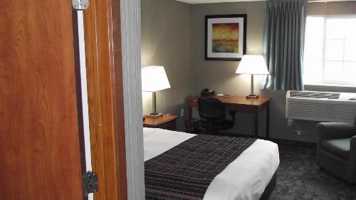 Country Inn & Suites by Radisson Portland Delta Park OR - image 12