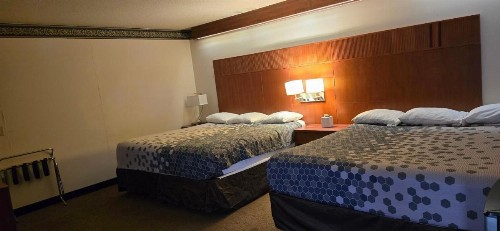Rodeway Inn Convention Center - image 47