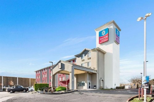 SureStay Plus Hotel by Best Western Portland East - image 8