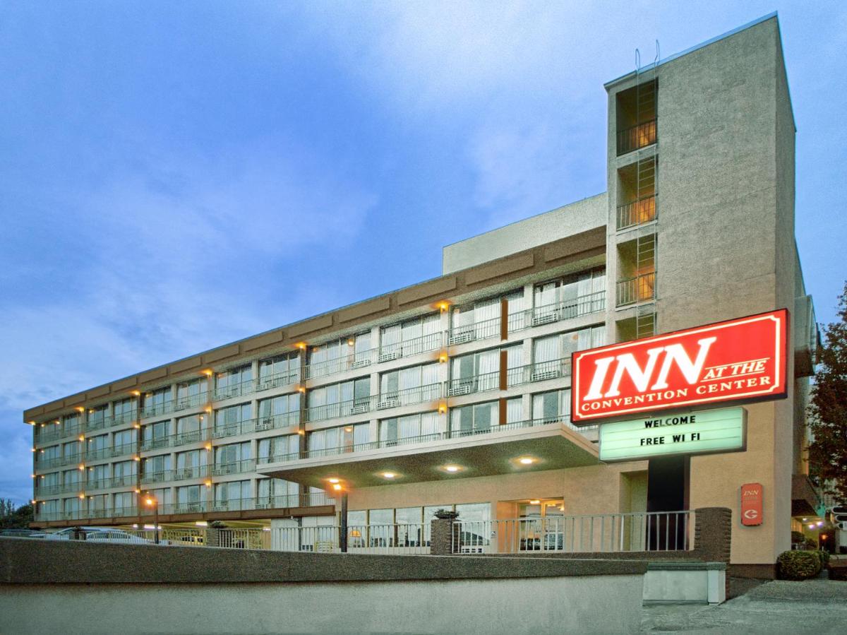 Inn at the Convention Center - image 3