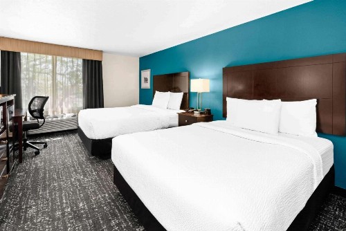 La Quinta by Wyndham Portland NW - image 12