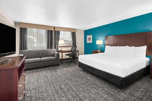 La Quinta by Wyndham Portland NW - image 13