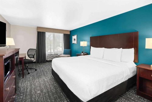 La Quinta by Wyndham Portland NW - image 15