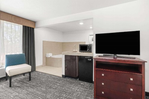 La Quinta by Wyndham Portland NW - image 26