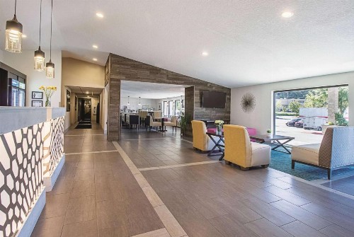 La Quinta by Wyndham Portland NW - image 7
