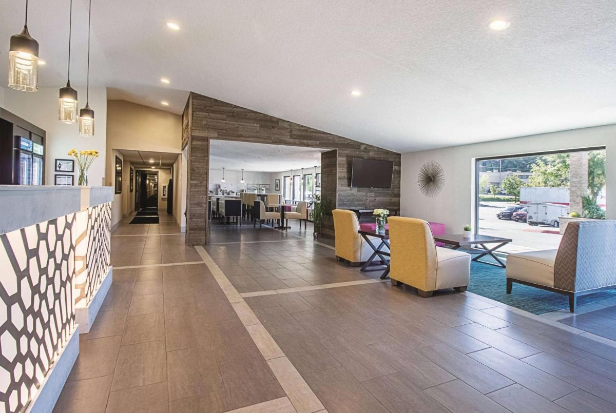 La Quinta by Wyndham Portland NW - image 7