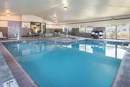 La Quinta by Wyndham Portland NW - image 8