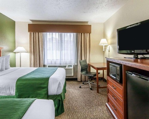 Quality Inn Downtown Convention Center Portland - image 19