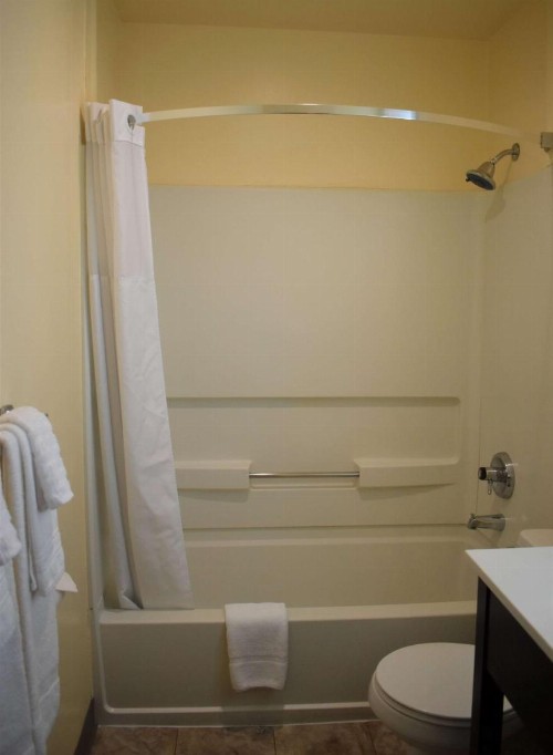 SureStay Hotel by Best Western Portland City Center - image 13