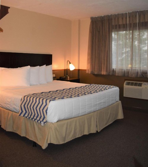 SureStay Hotel by Best Western Portland City Center - image 15