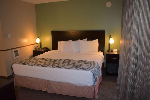 SureStay Hotel by Best Western Portland City Center - image 6