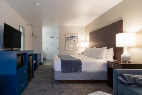 Oxford Suites Portland - Jantzen Beach - image 20