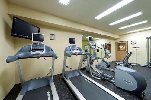 Country Inn & Suites by Radisson Portland International Airport OR - image 11