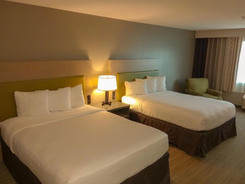 Country Inn & Suites by Radisson Portland International Airport OR - image 38