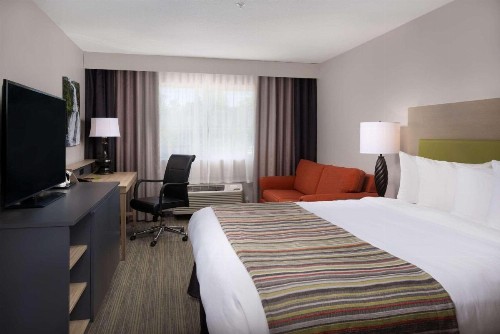 Country Inn & Suites by Radisson Portland International Airport OR - image 6