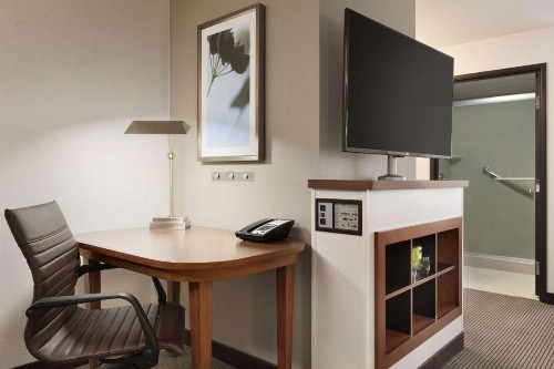 Hyatt Place Portland Airport/Cascade Station - image 30