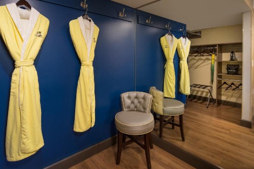 Staypineapple Hotel Rose Downtown Portland - image 14