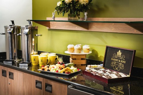 Staypineapple Hotel Rose Downtown Portland - image 20