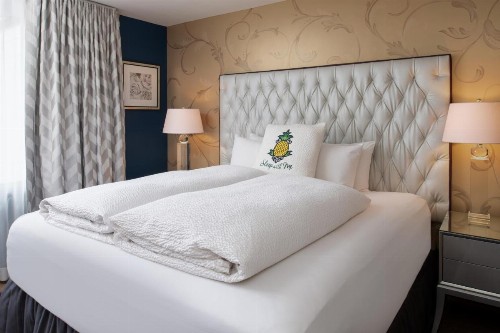 Staypineapple Hotel Rose Downtown Portland - image 22