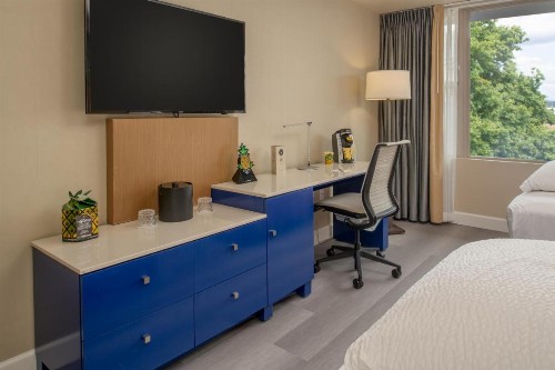 Staypineapple Hotel Rose Downtown Portland - image 26