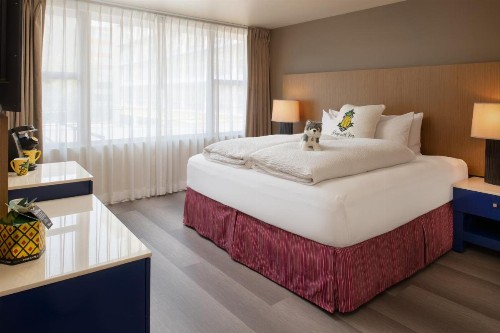 Staypineapple Hotel Rose Downtown Portland - image 40
