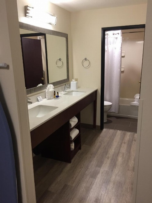 Best Western Plus Portland Airport Hotel & Suites - image 21