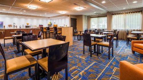 Best Western Plus Portland Airport Hotel & Suites - image 24