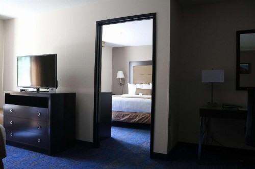 Best Western Plus Portland Airport Hotel & Suites - image 38