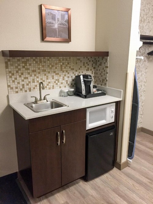 Best Western Plus Portland Airport Hotel & Suites - image 42