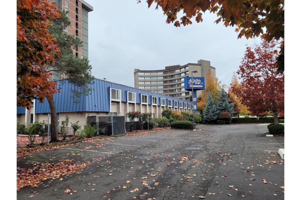 Shilo Inn Portland Rose Garden - Convention Center - main image