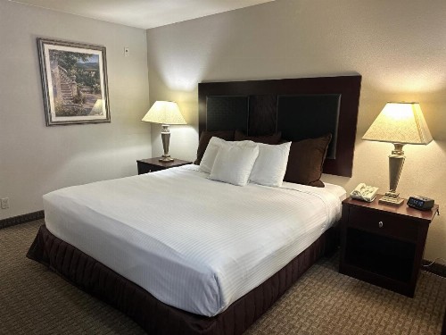 Shilo Inn Portland Airport - image 27
