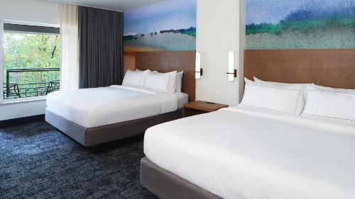 River's Edge Hotel Portland - image 16