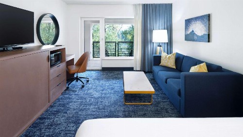 River's Edge Hotel Portland - image 25