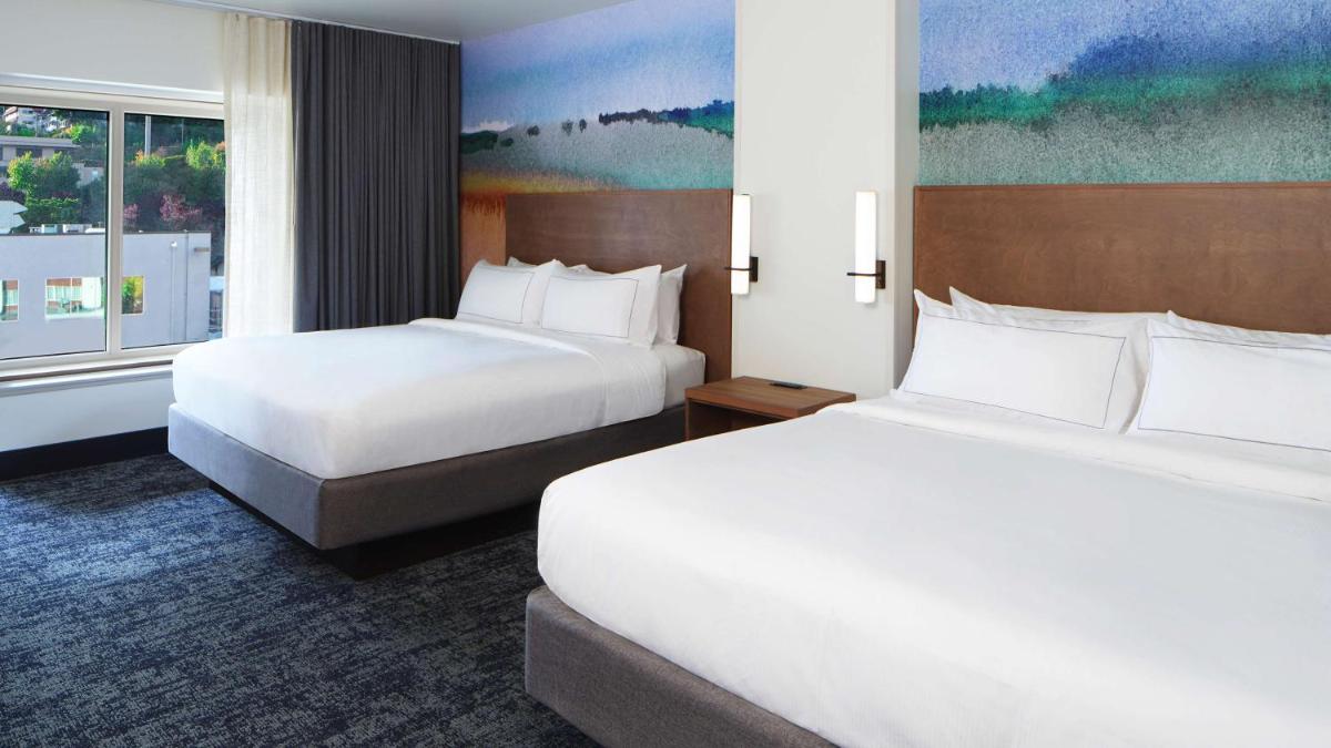 River's Edge Hotel Portland - image 7