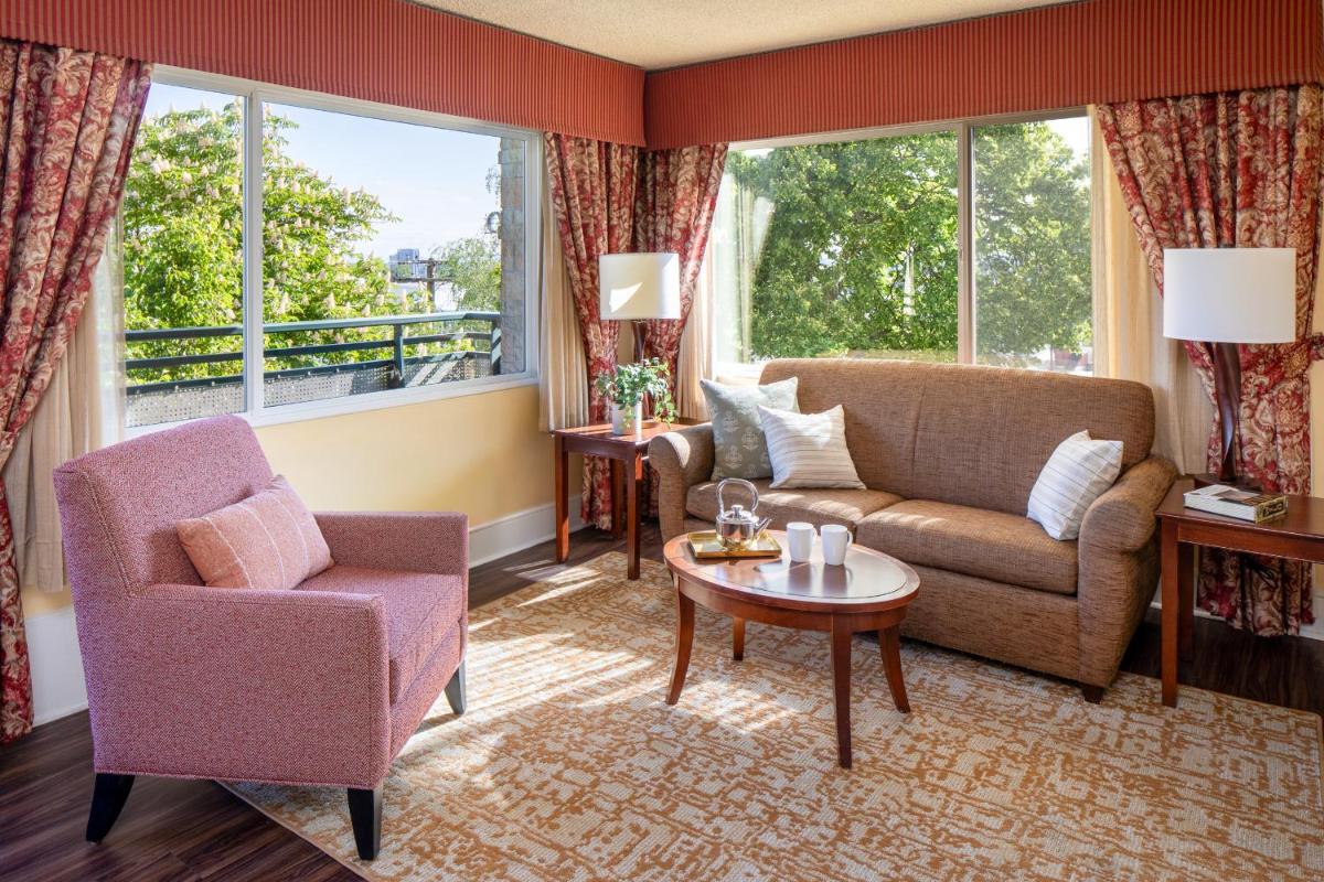 Park Lane Suites & Inn - main image