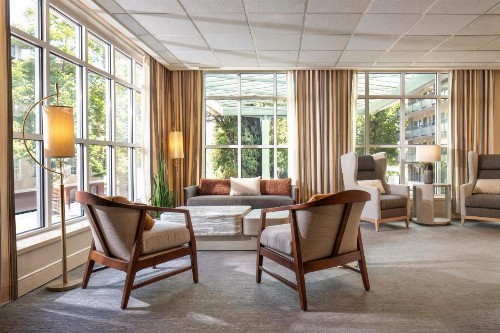 Park Lane Suites & Inn - image 45