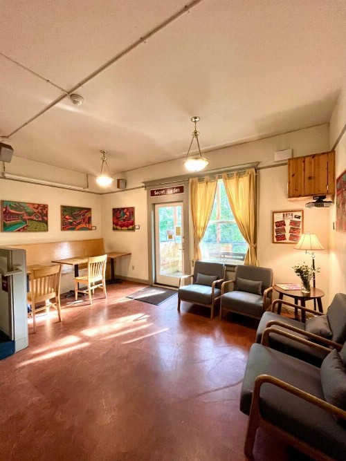 HI - Portland Northwest Hostel - image 15