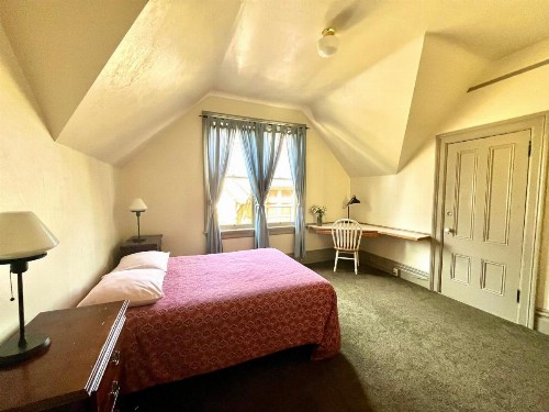 HI - Portland Northwest Hostel - image 29