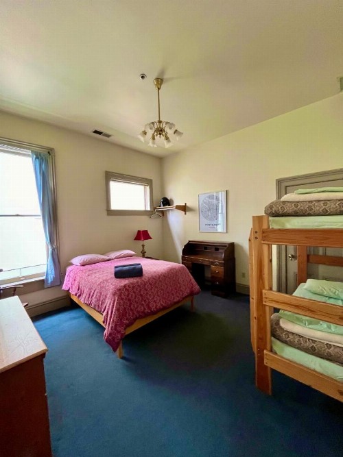 HI - Portland Northwest Hostel - image 32