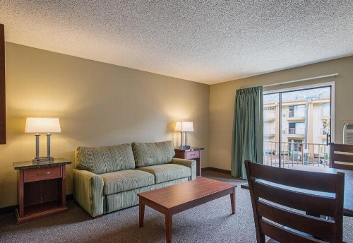Rodeway Inn & Suites Portland - Jantzen Beach - image 28