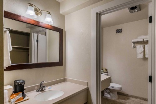 Rodeway Inn & Suites Portland - Jantzen Beach - image 33