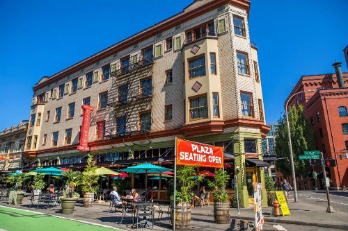 McMenamins Crystal Hotel - image 1