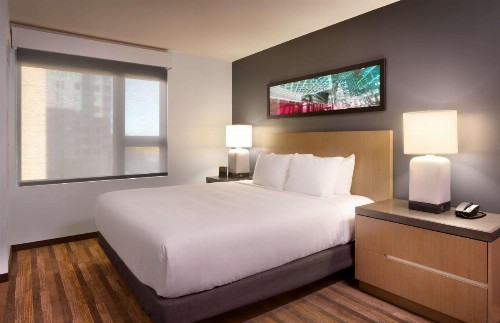 Hyatt House Portland / Downtown - image 16